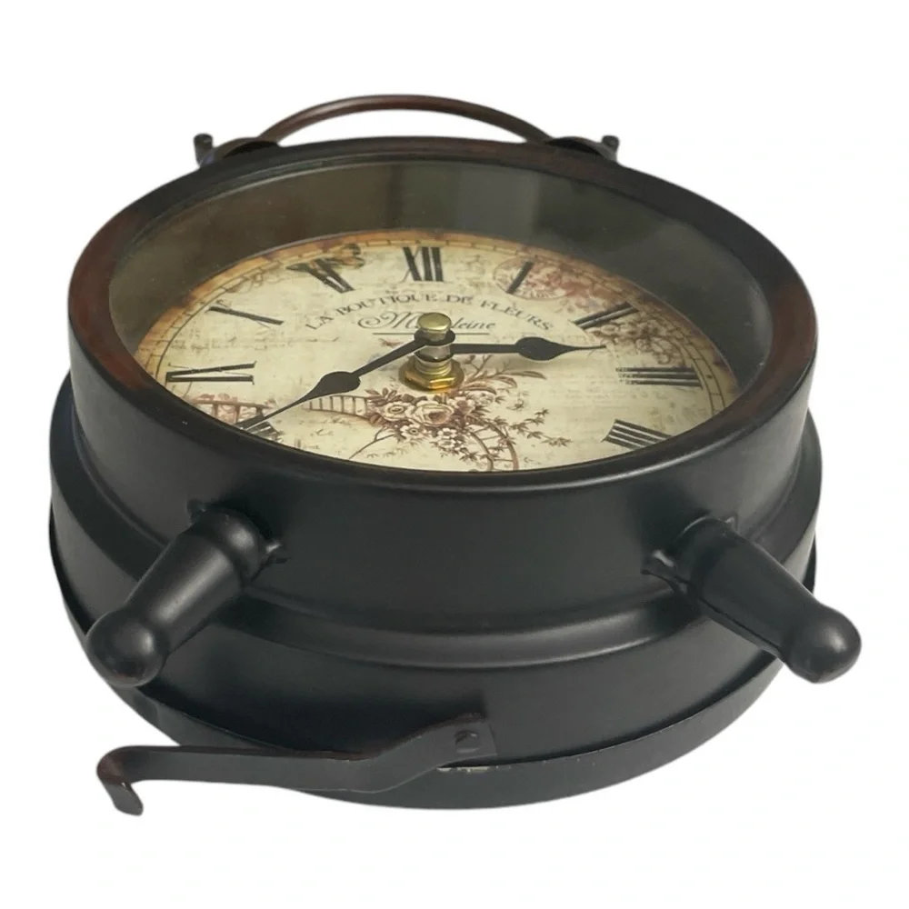 Vintage Style Iron Metal Table Desk Clock. Le Boutique Fleurs Madeleine.